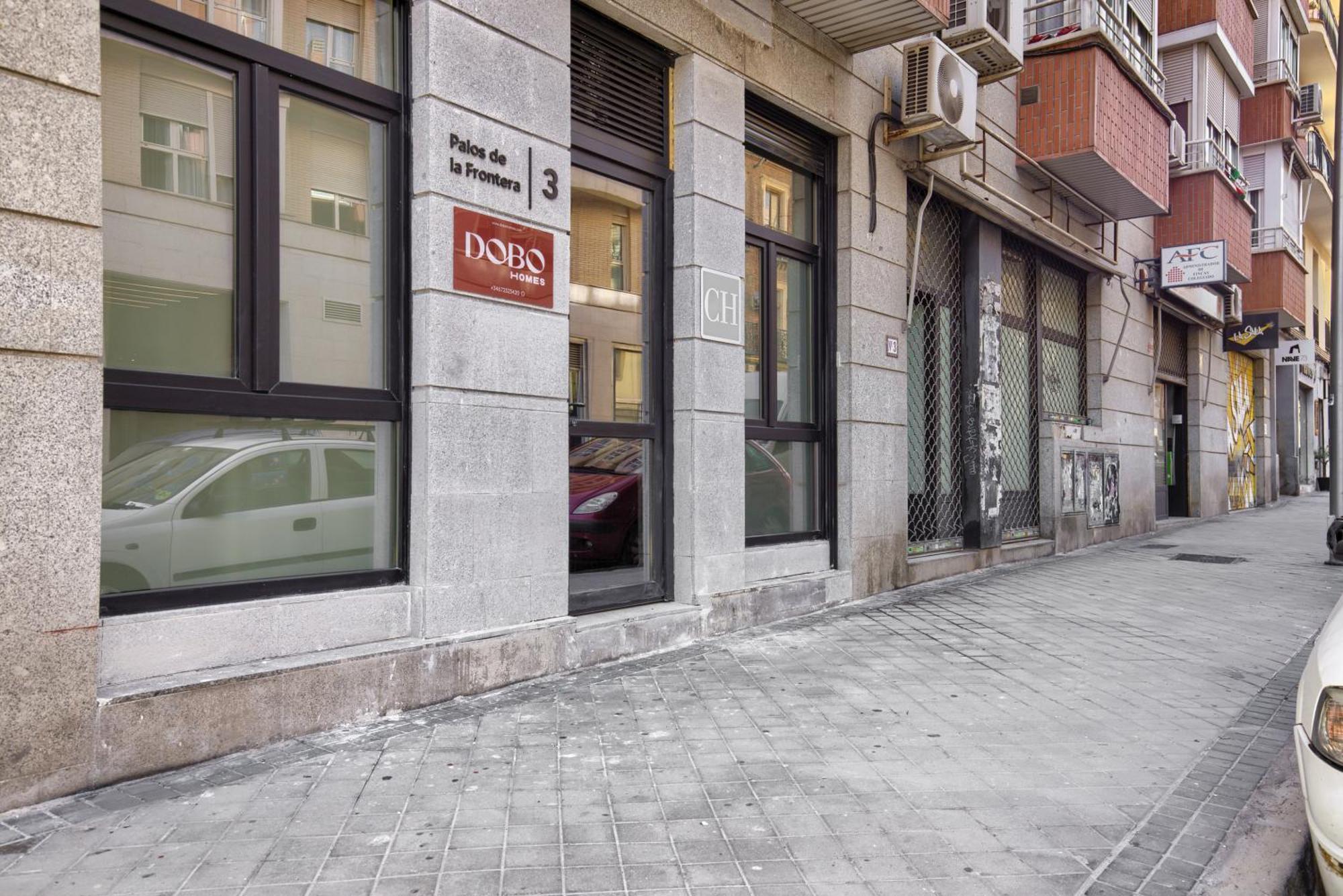 Dobo Madrid Palos — Photos 2